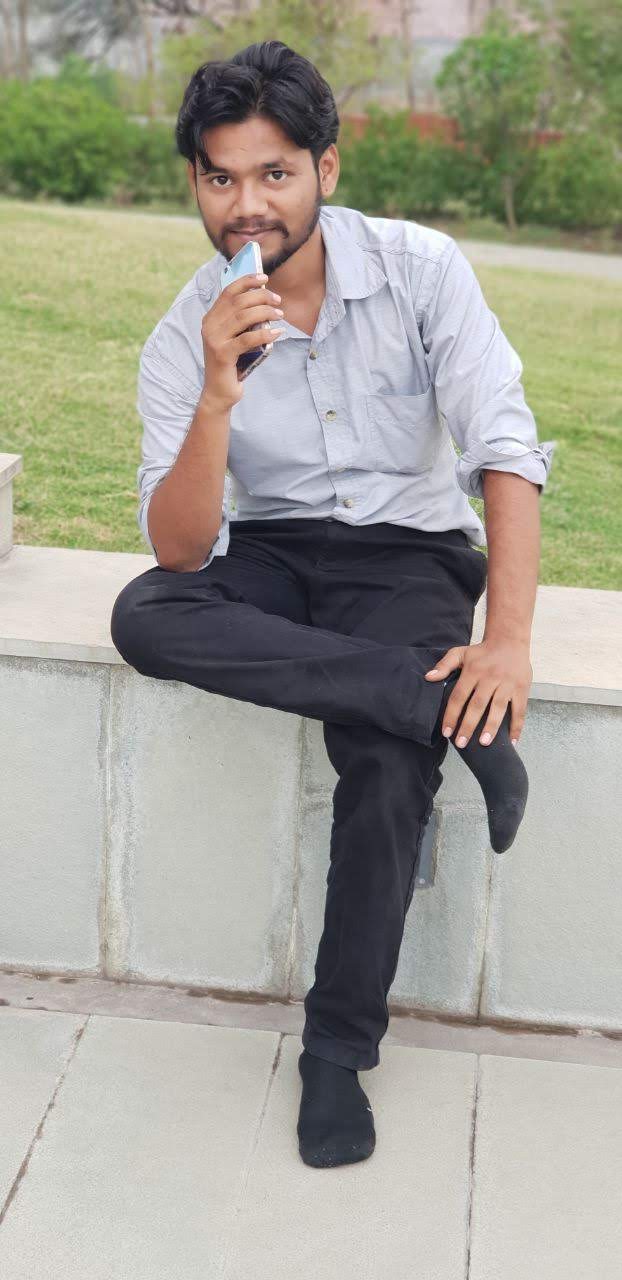 About Shyanki Sakhare